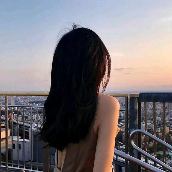 永野芽郁（饰 三条燕） - 热门美剧全集在线观看 - 线上追剧